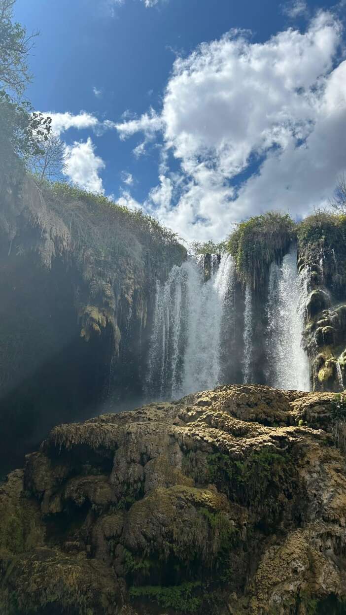 konyada-doganin-sakli-harikasi-her-mevsim-baska-guzel
