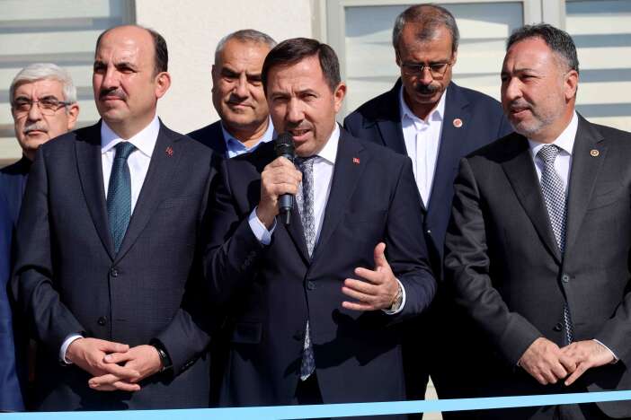 konyada-muhtarlarin-yeni-adresi-acildi-63-mahalle-tek-cati-altinda-olacak