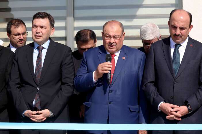 konyada-muhtarlarin-yeni-adresi-acildi-63-mahalle-tek-cati-altinda-olacak