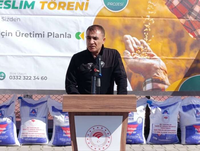 konyada-nadas-alanlari-uretime-kazandirilacak-ciftciye-30-tonluk-destek-saglandi