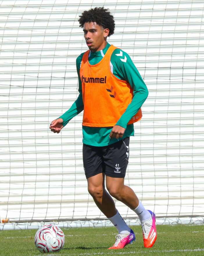 zor-gunler-geciren-konyaspor-genclerbirligine-bileniyor