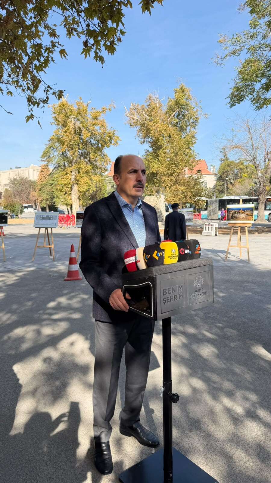 konyada-mevlana-caddesi-trafige-kapatilacak-mi