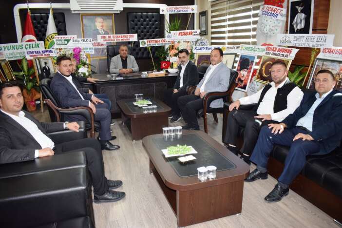 karapinar-ticaret-borsasinda-baskan-degisti-iste-yeni-yonetim
