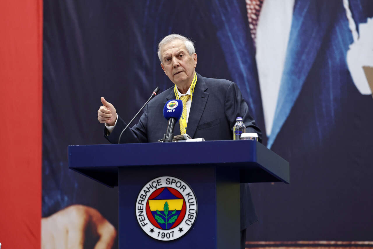 fenerbahce-baskani-aziz-yildirimdan-ayrilik-aciklamasi