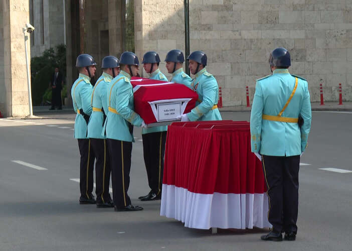 konyanin-eski-milletvekili-ve-devlet-bakani-saffet-serte-mecliste-son-veda