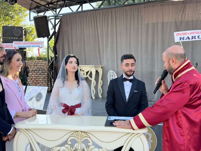konyada-oda-baskan-vekilinin-mutlu-gunu-oglu-dunyaevine-girdi