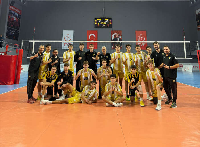 konya-buyuksehirin-iki-takimindan-muthis-seri-yenilgi-yuzu-gormediler