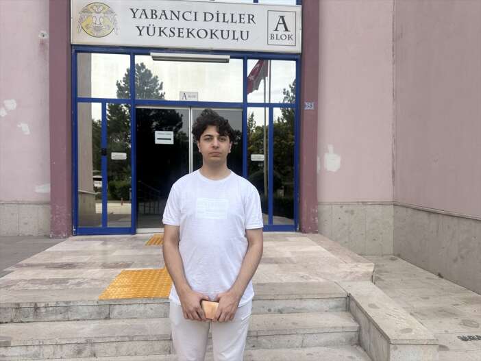 konyada-2-yasinda-okuma-yazma-ogrendi-simdi-hayatlara-dokunuyor