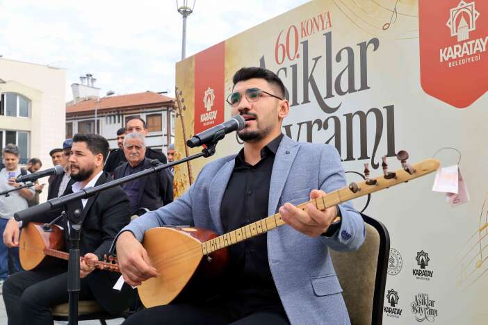 seker-fabrikasindan-mevlana-meydanina-uzanan-60-yillik-gelenek-konya-asiklar-bayrami-basladi