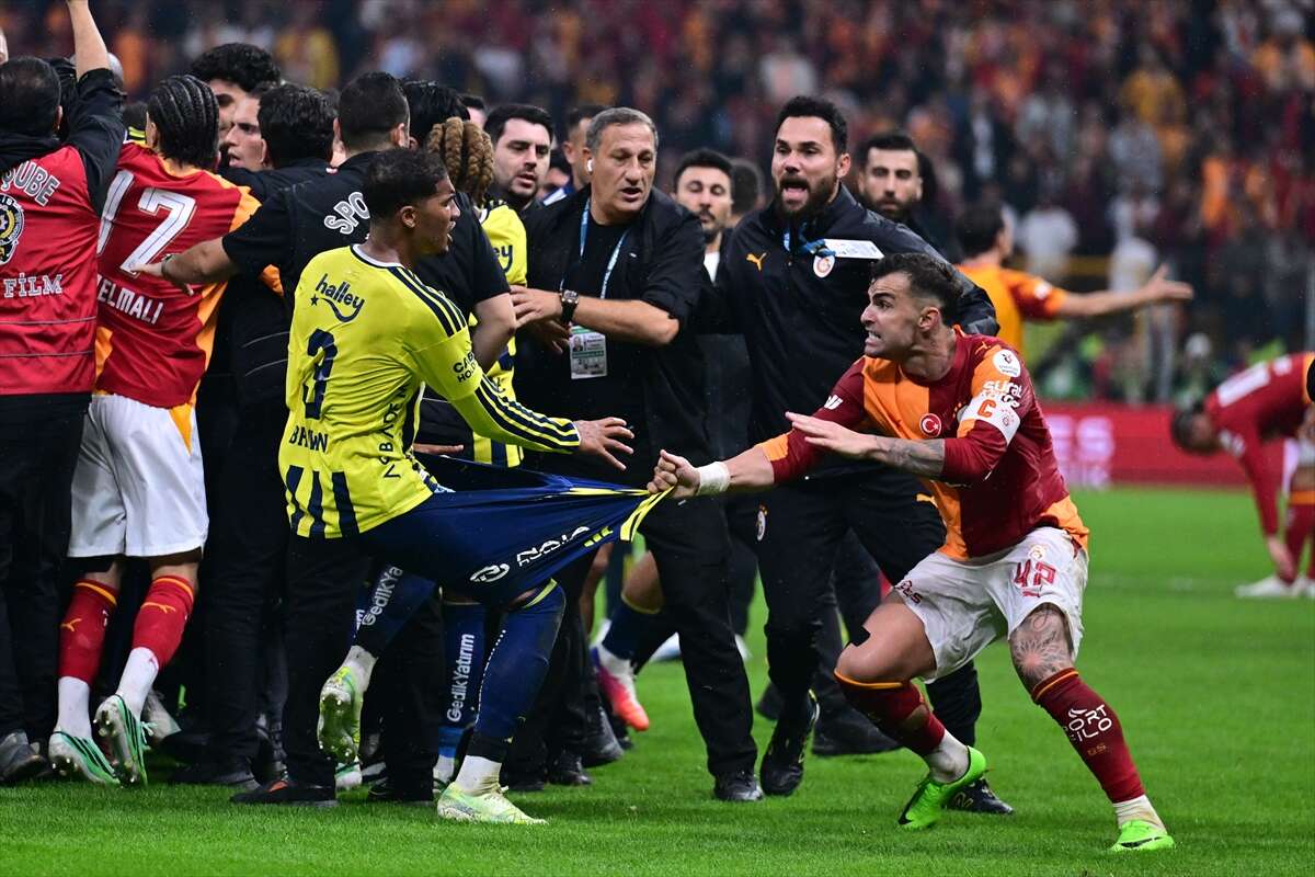 derbi-sonrasi-kavga-abdulkerim-bardakci-konyaspor-macina-cikamayacak