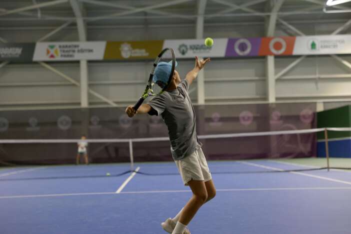 konyada-29-ekim-tenis-turnuvasi-sona-erdi