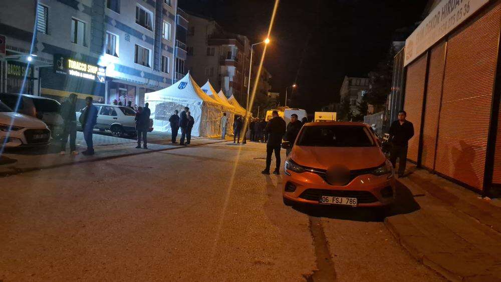 trafik-kazasinda-yaralanan-polis-memuru-tayfun-akalan-sehit-oldu