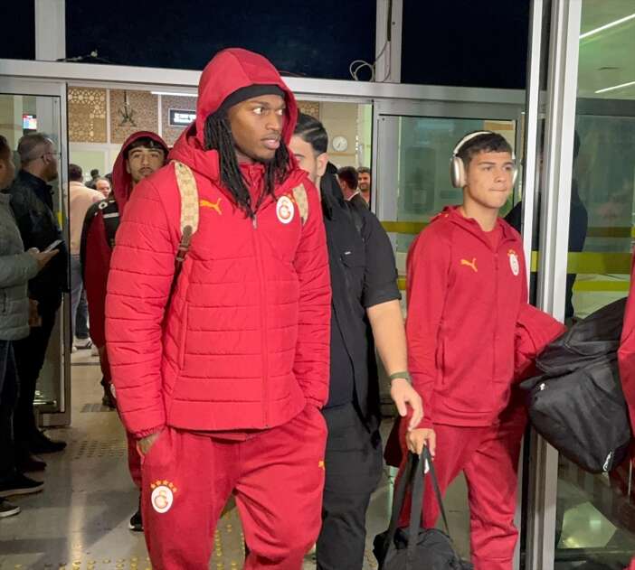galatasaray-kafilesi-konyada-boyle-karsilandi