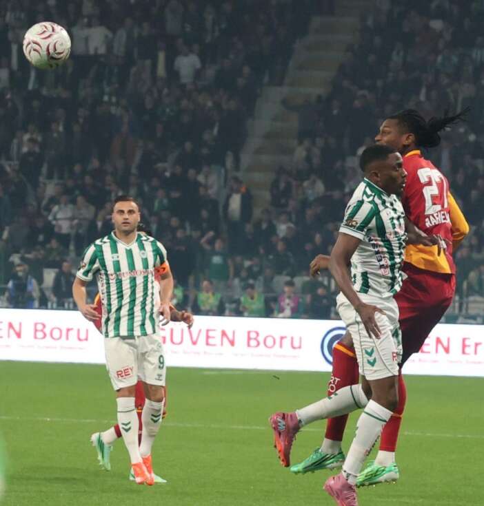 konyaspor-galatasaray-l-canli-anlatim