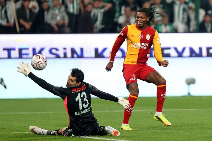 konyaspor-galatasaray-l-canli-anlatim
