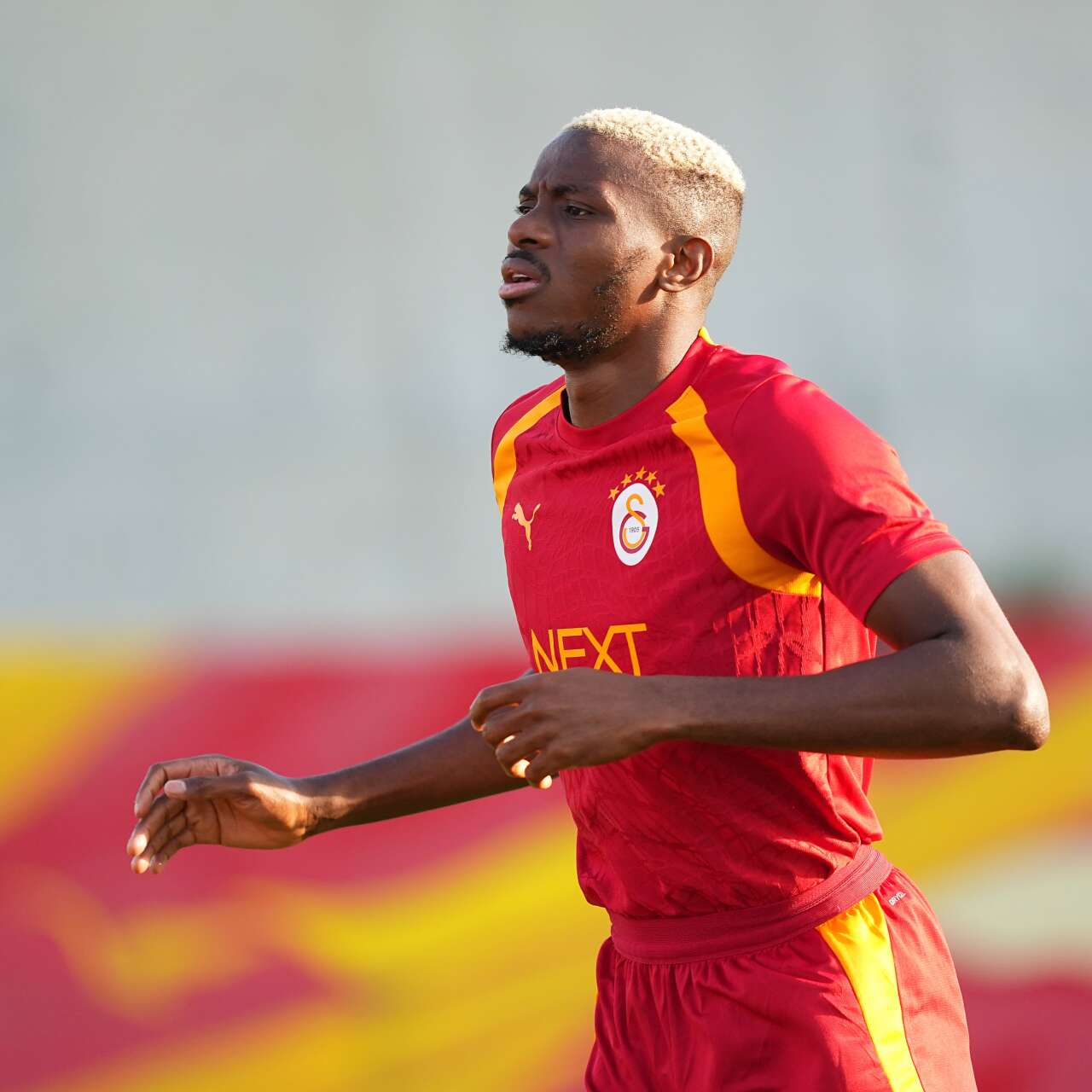 osimhenden-beklenen-haber-geldi-konyaspor-macinda-oynayacak-mi