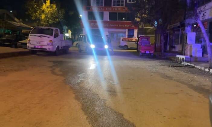 polis-diye-onunu-kesti-vatandasa-saldirdi