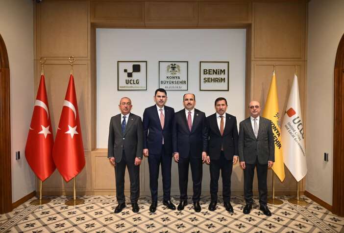 murat-kurum-memleketi-konyada-is-birligi-devam-edecek